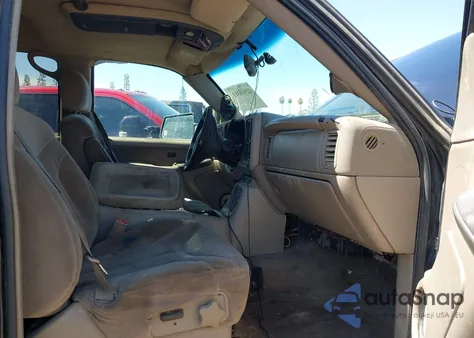 2002 GMC Sierra 2500Hd Sle from USA, damaged, VIN 1GTHK23102F105960